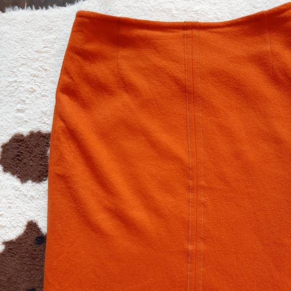 JEAN PAUL wool orange skirt - Picture 3 of 3